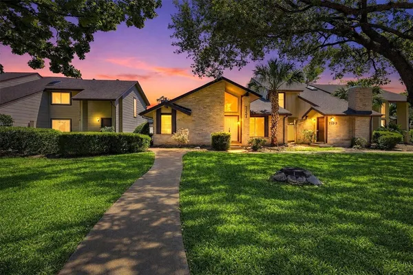 $1,875 | 7131 Westbranch Drive, Houston, TX 77072