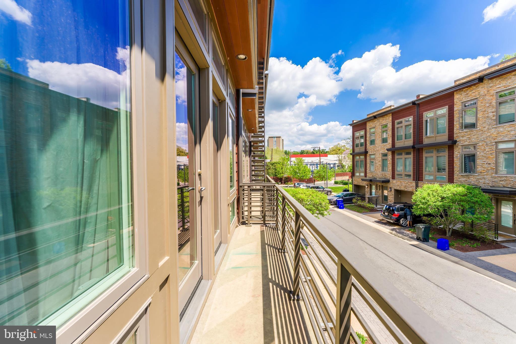 5125 Willet Bridge Road Bethesda, MD 20816 - Photo 16 of 47 a view of a balcony