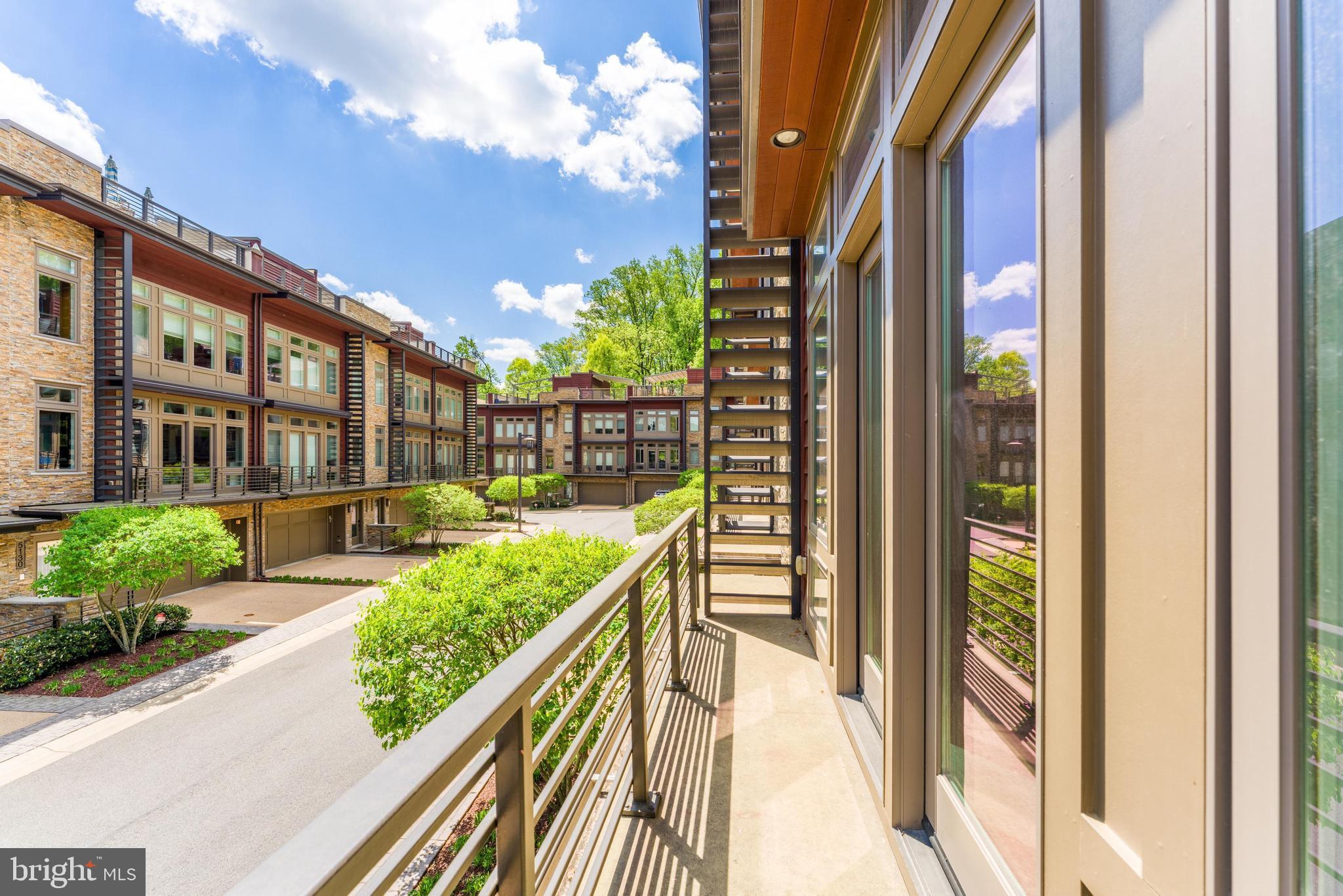 5125 Willet Bridge Road Bethesda, MD 20816 - Photo 17 of 47 a balcony view with a garden space