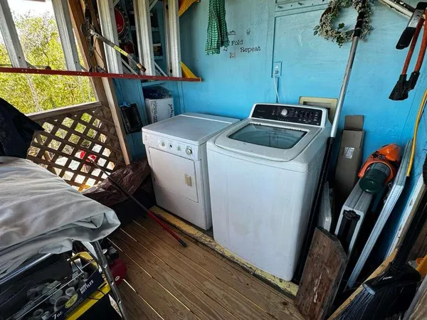 $495,000 | 19264 Acosta Road, Sugarloaf, FL 33042