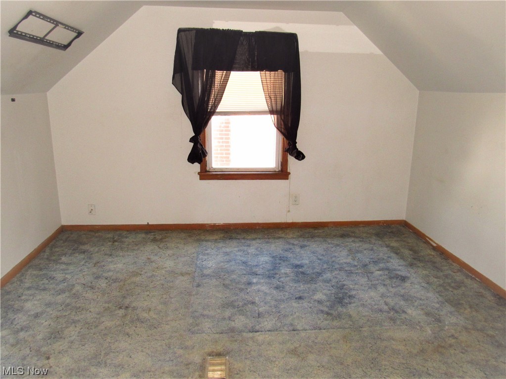 3545 Bosworth Road Cleveland, OH 44111 - Photo 9 of 16 Gallery Image 9