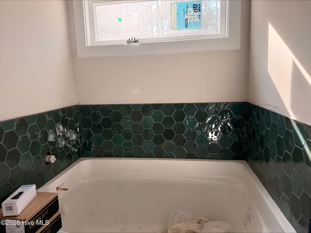 $629,999 | 100 South Glenwood Trail, Southern Pines, NC 28387