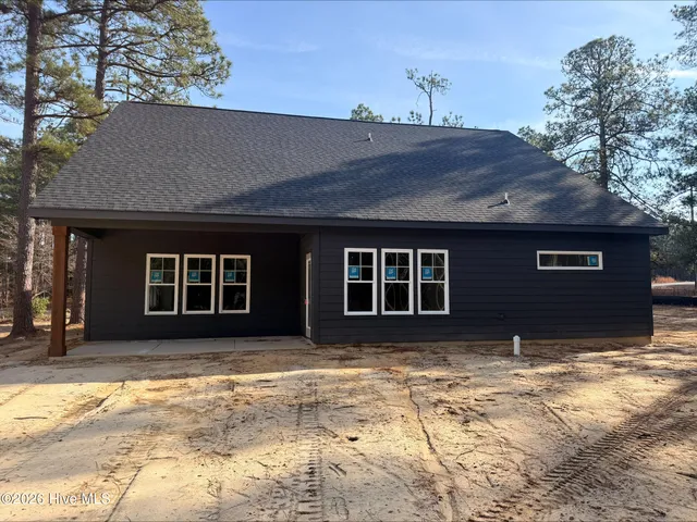 $629,999 | 100 South Glenwood Trail, Southern Pines, NC 28387