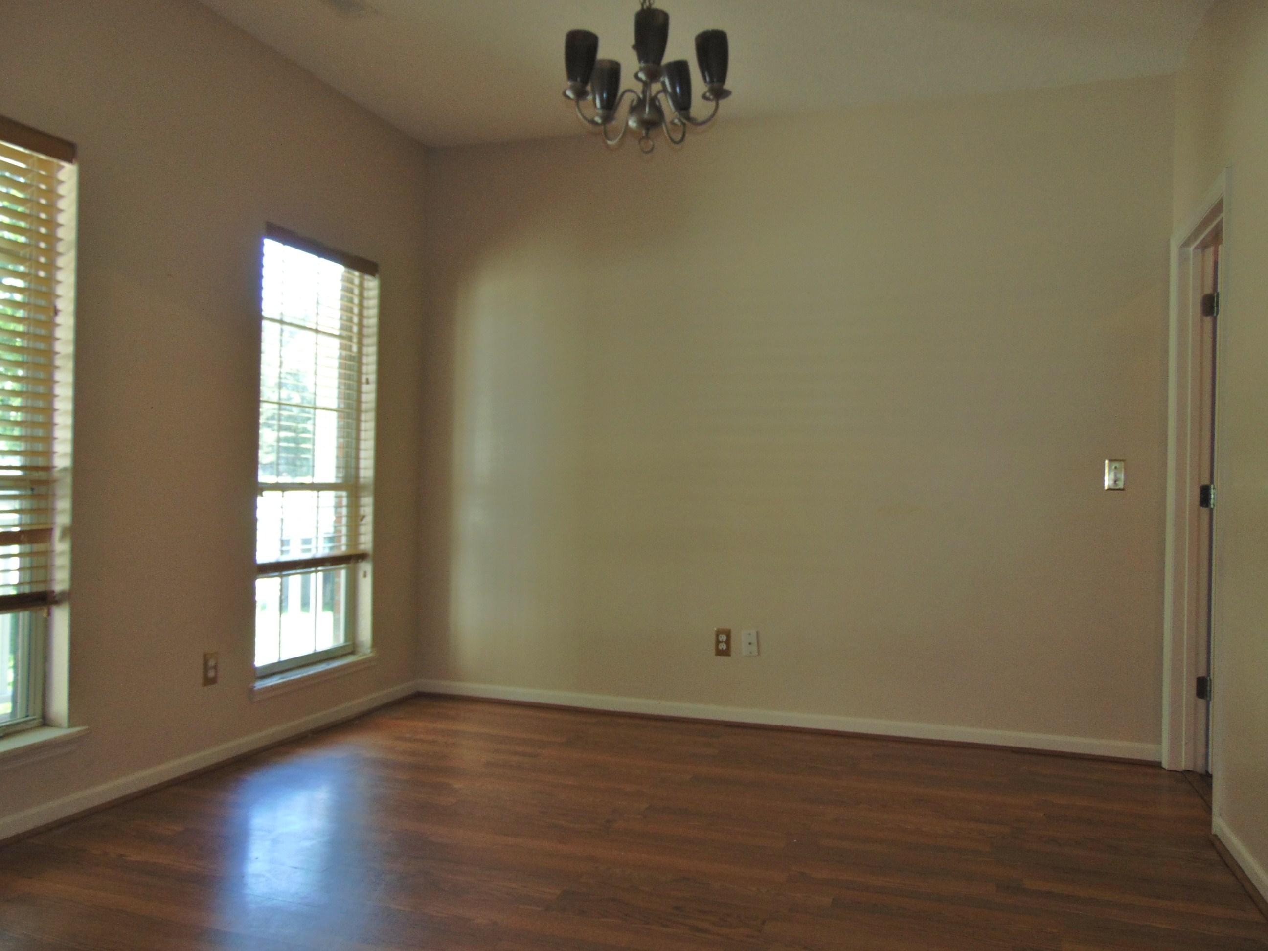 381 Bertram Road Summerville, SC 29485 - Photo 6 of 15 FORMAL DINING
