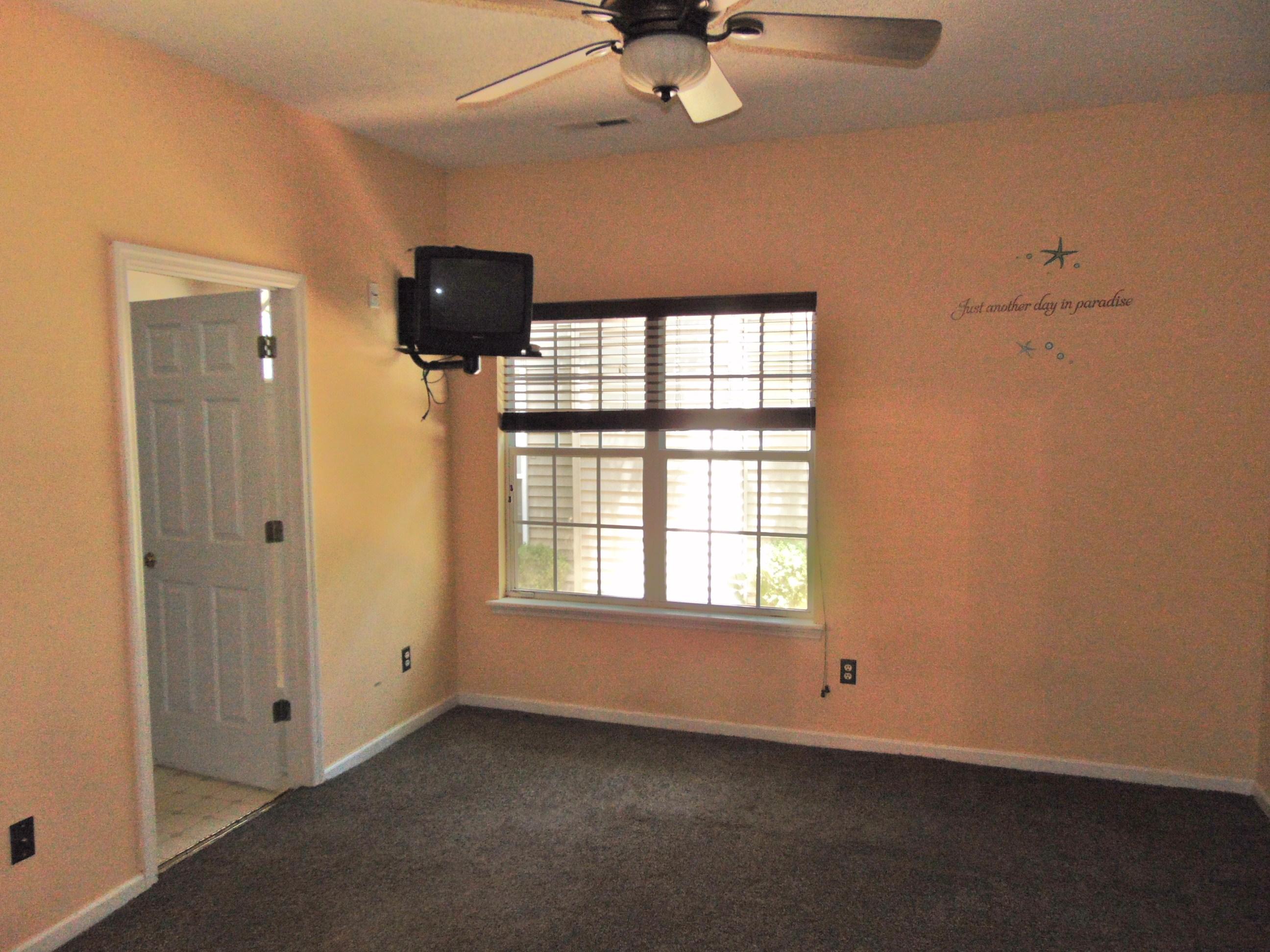 381 Bertram Road Summerville, SC 29485 - Photo 10 of 15 MASTER SUITE
