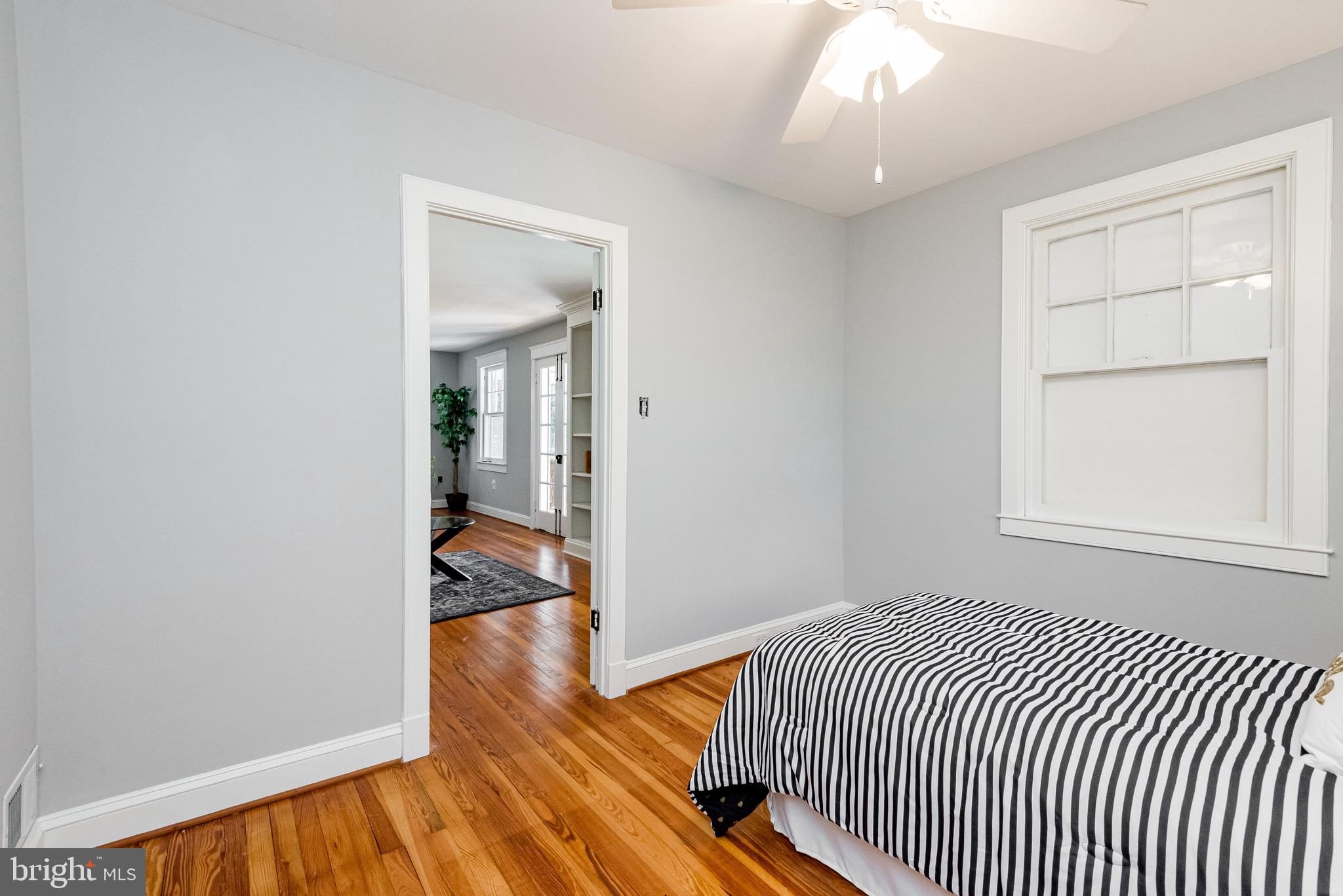 612 Holly Ridge Road Severna Park, MD 21146 - Photo 17 of 39 Bedroom #3