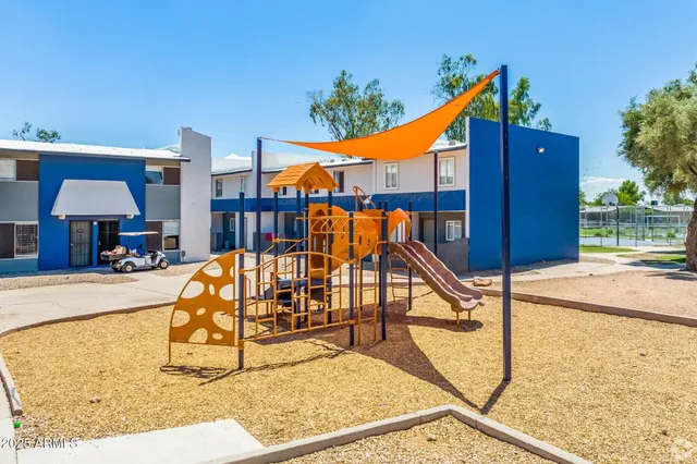 $1,025 | 2627 North 45th Avenue, Unit 1C, Phoenix, AZ 85035