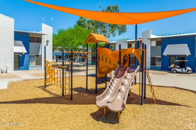 $1,025 | 2627 North 45th Avenue, Unit 1C, Phoenix, AZ 85035