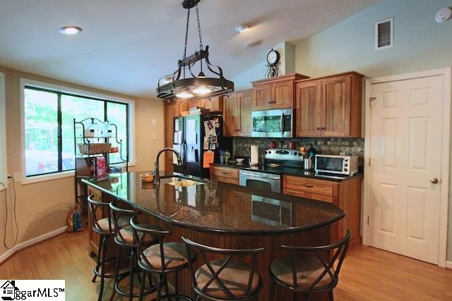 151 Connelly Road Marietta, SC 29661 - Photo 2 of 26 Gallery Image 2