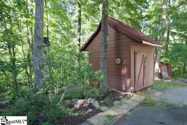151 Connelly Road Marietta, SC 29661 - Photo 13 of 26 Gallery Image 13