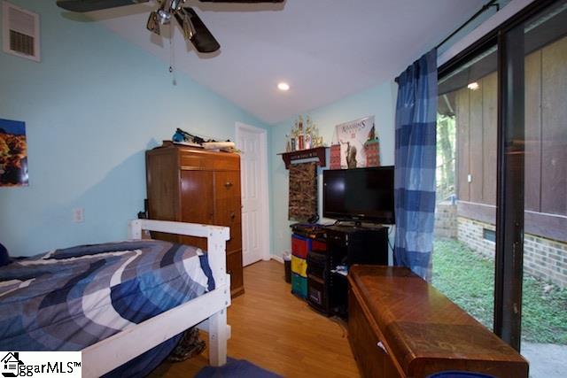 151 Connelly Road Marietta, SC 29661 - Photo 8 of 26 Gallery Image 8