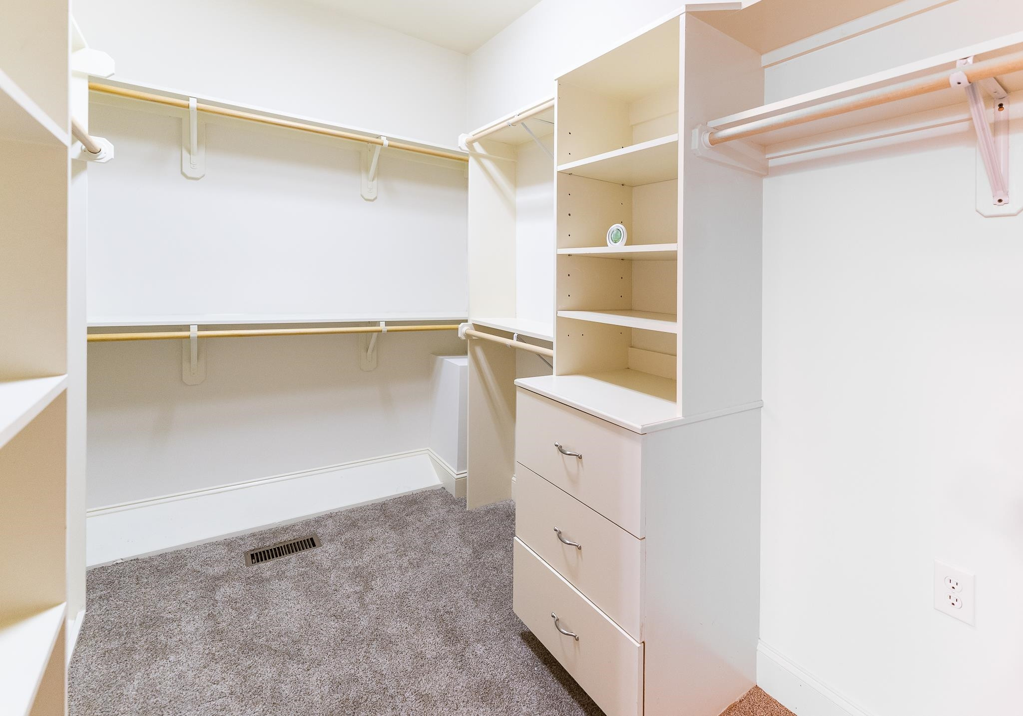 5732 Thistleton Lane Raleigh, NC 27606 - Photo 28 of 63 Photo 38
