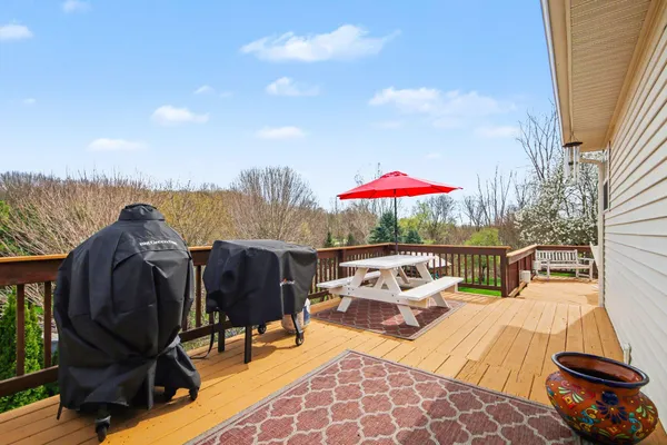 $449,900 | 456 Round Lake Court, Caledonia, MI 49316