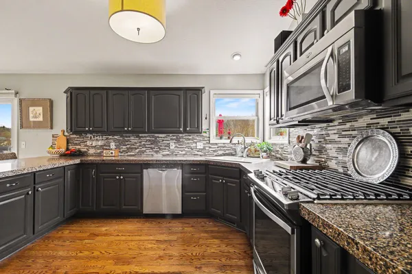 $449,900 | 456 Round Lake Court, Caledonia, MI 49316