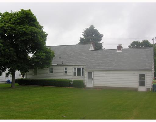 2371 Brodhead Road Aliquippa, PA 15001 - Photo 18 of 18 Exterior Back.
