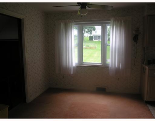 2371 Brodhead Road Aliquippa, PA 15001 - Photo 7 of 18 Dining Room.