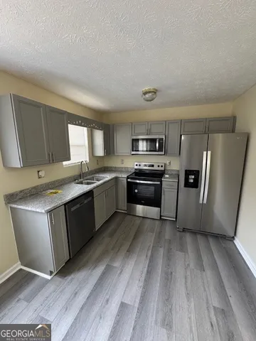 $2,000 | 253 Whistle Way, Locust Grove, GA 30248