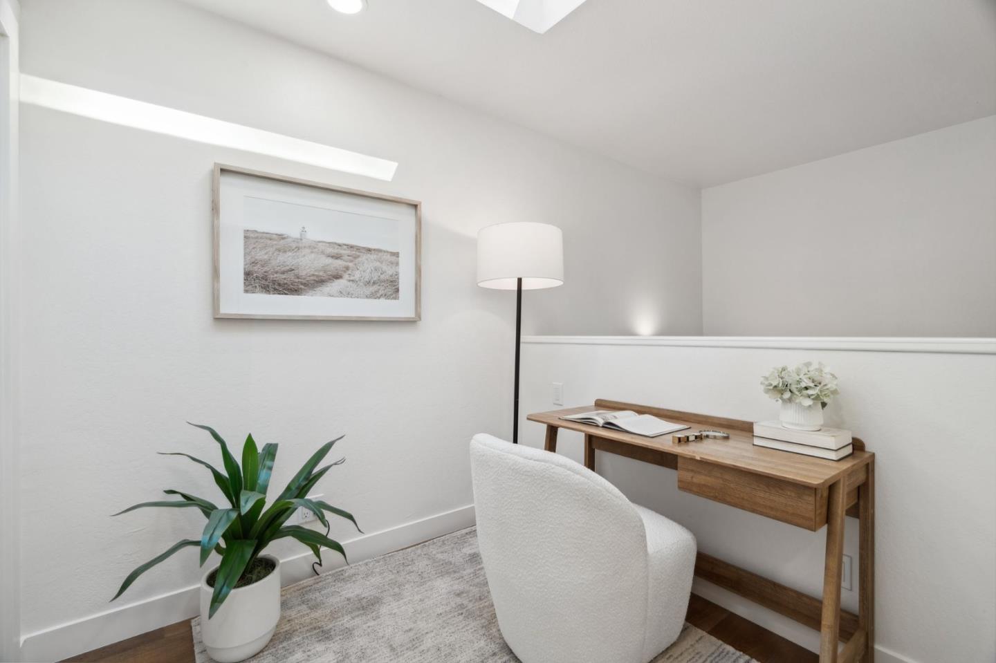 1525 Tyler Park Way Mountain View, CA 94040 - Photo 23 of 39 a living room with furniture