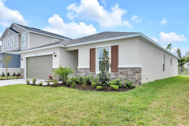 $3,200 | 9267 Sandy Bluffs Circle, Palmetto, FL 34221