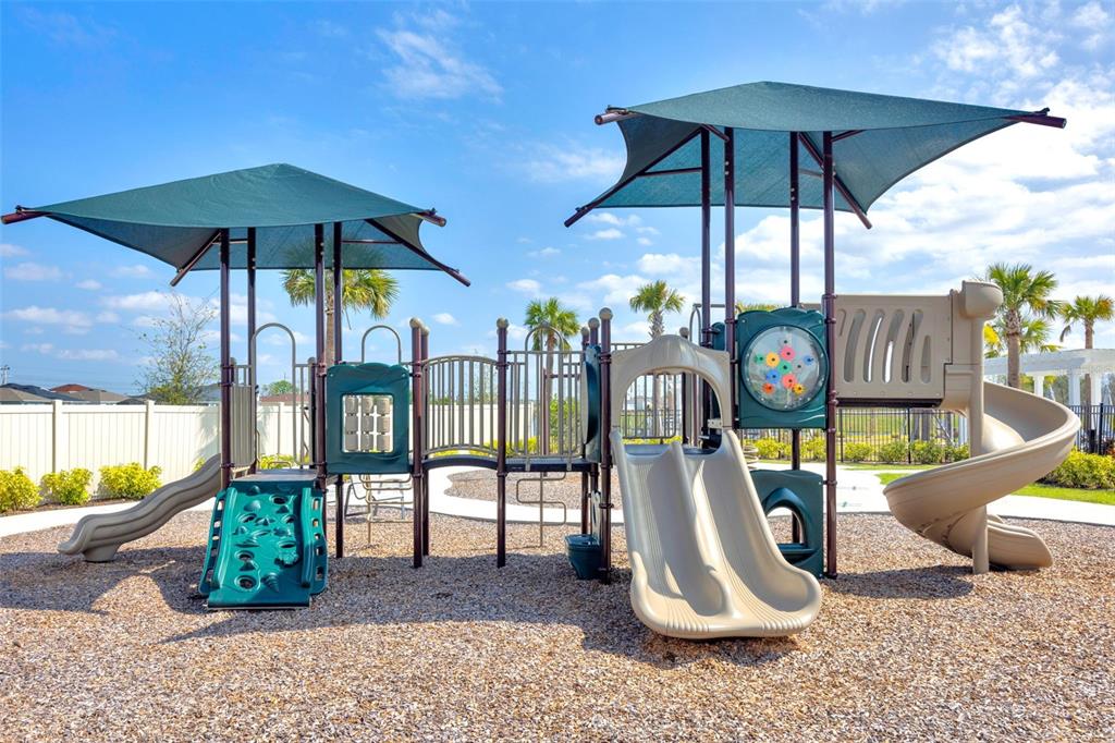 9267 Sandy Bluffs Circle Palmetto, FL 34221 - Photo 22 of 26