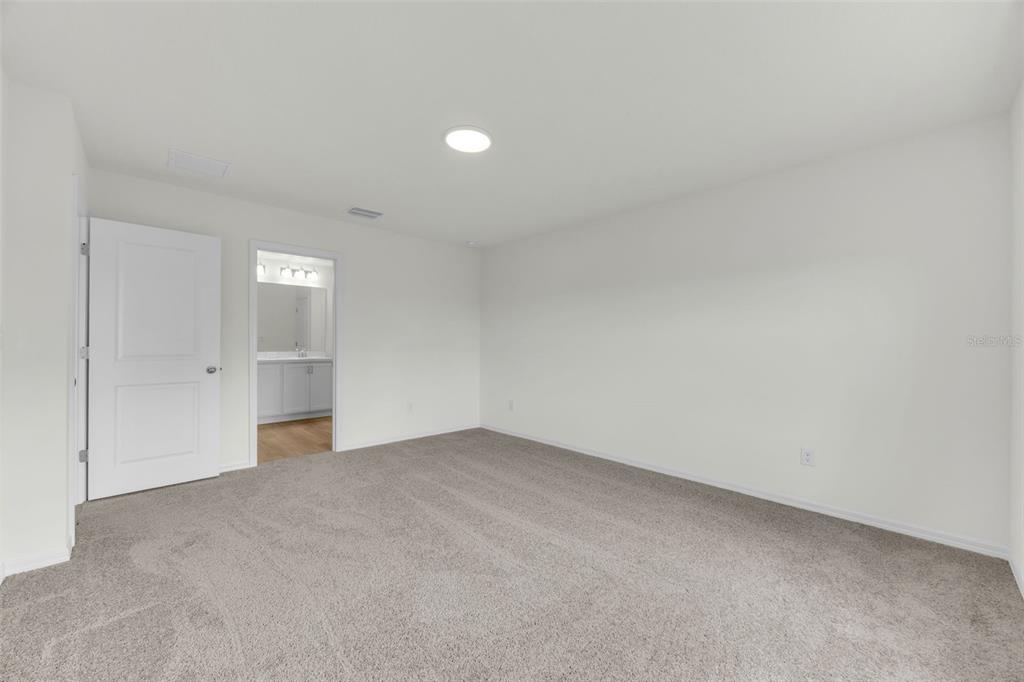 9267 Sandy Bluffs Circle Palmetto, FL 34221 - Photo 7 of 26