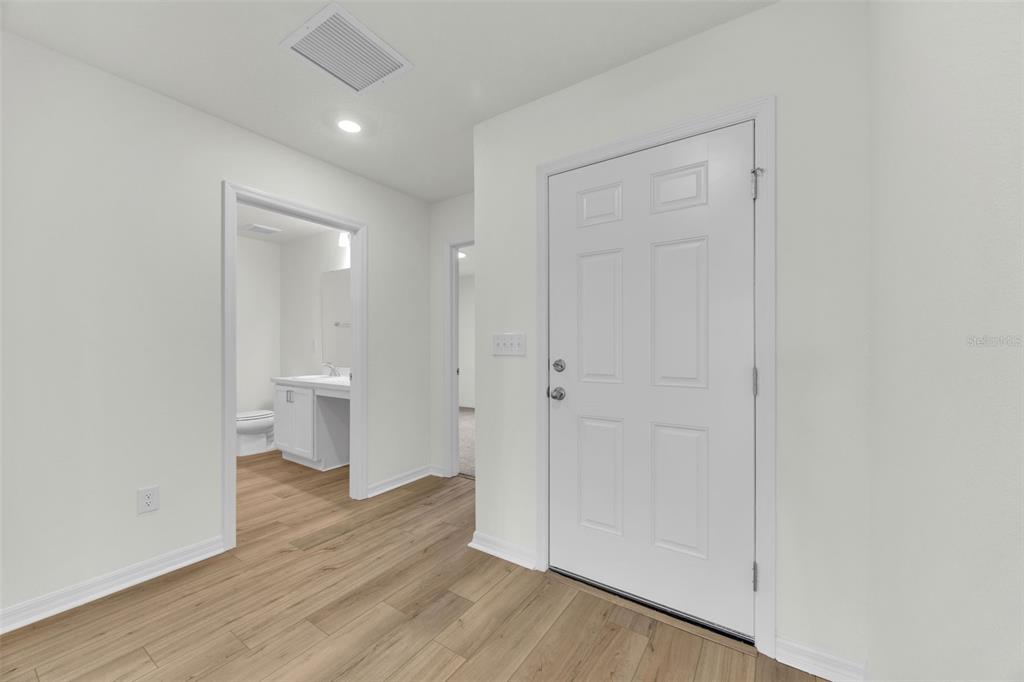 9267 Sandy Bluffs Circle Palmetto, FL 34221 - Photo 9 of 26