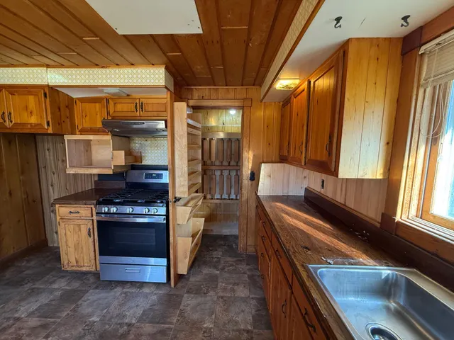 $325,000 | 51571 County Road 156, Squaw Lake, MN 56681