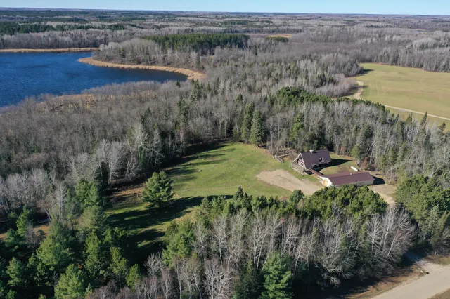 $325,000 | 51571 County Road 156, Squaw Lake, MN 56681