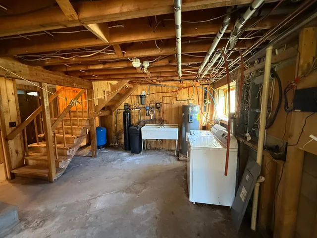 $325,000 | 51571 County Road 156, Squaw Lake, MN 56681