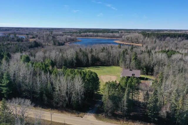 $325,000 | 51571 County Road 156, Squaw Lake, MN 56681