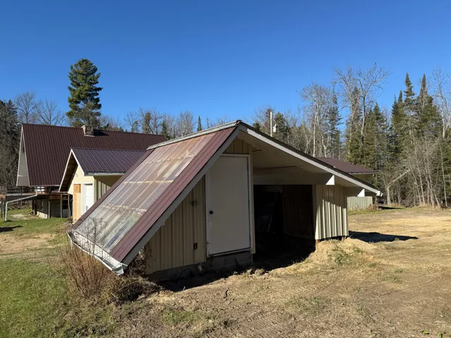 $325,000 | 51571 County Road 156, Squaw Lake, MN 56681
