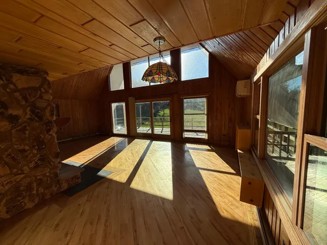 $325,000 | 51571 County Road 156, Squaw Lake, MN 56681