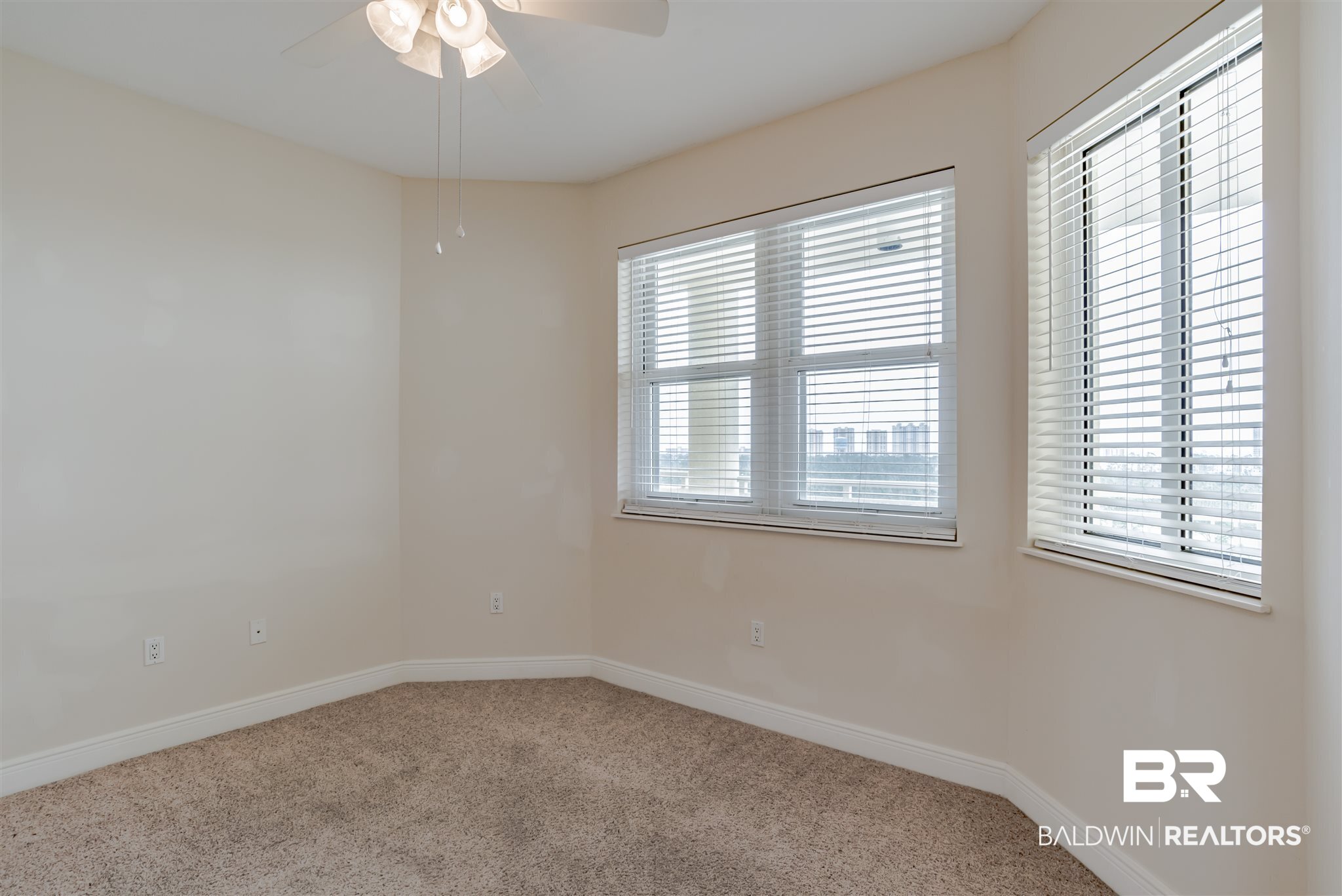 608 Lost Key Drive, Unit 902 Pensacola, FL 32507 - Photo 17 of 47