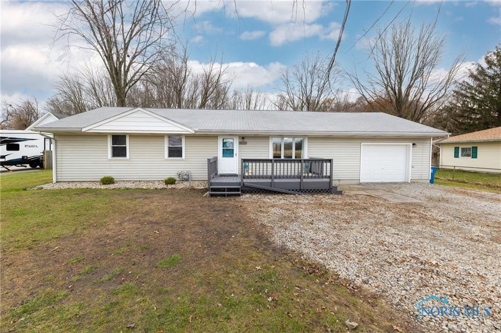 9031 Garden Road Maumee, OH 43537 - Photo 2 of 39 Gallery Image 2