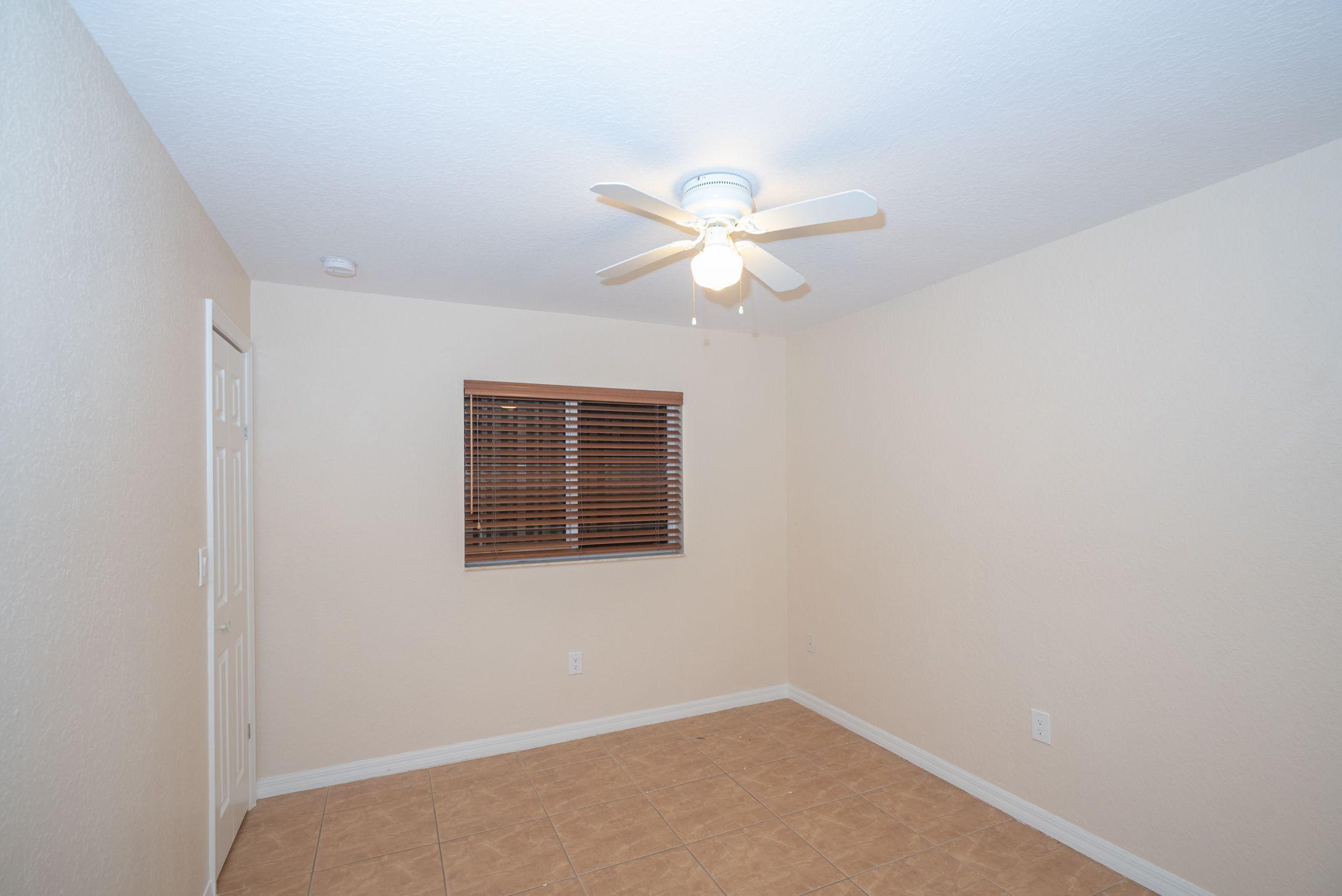 20 North End Road Key Largo, FL 33037 - Photo 20 of 23 guest room 1