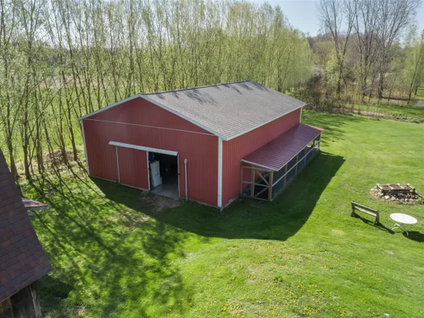 $962,500 | 5785 Layton Road, Fowlerville, MI 48836