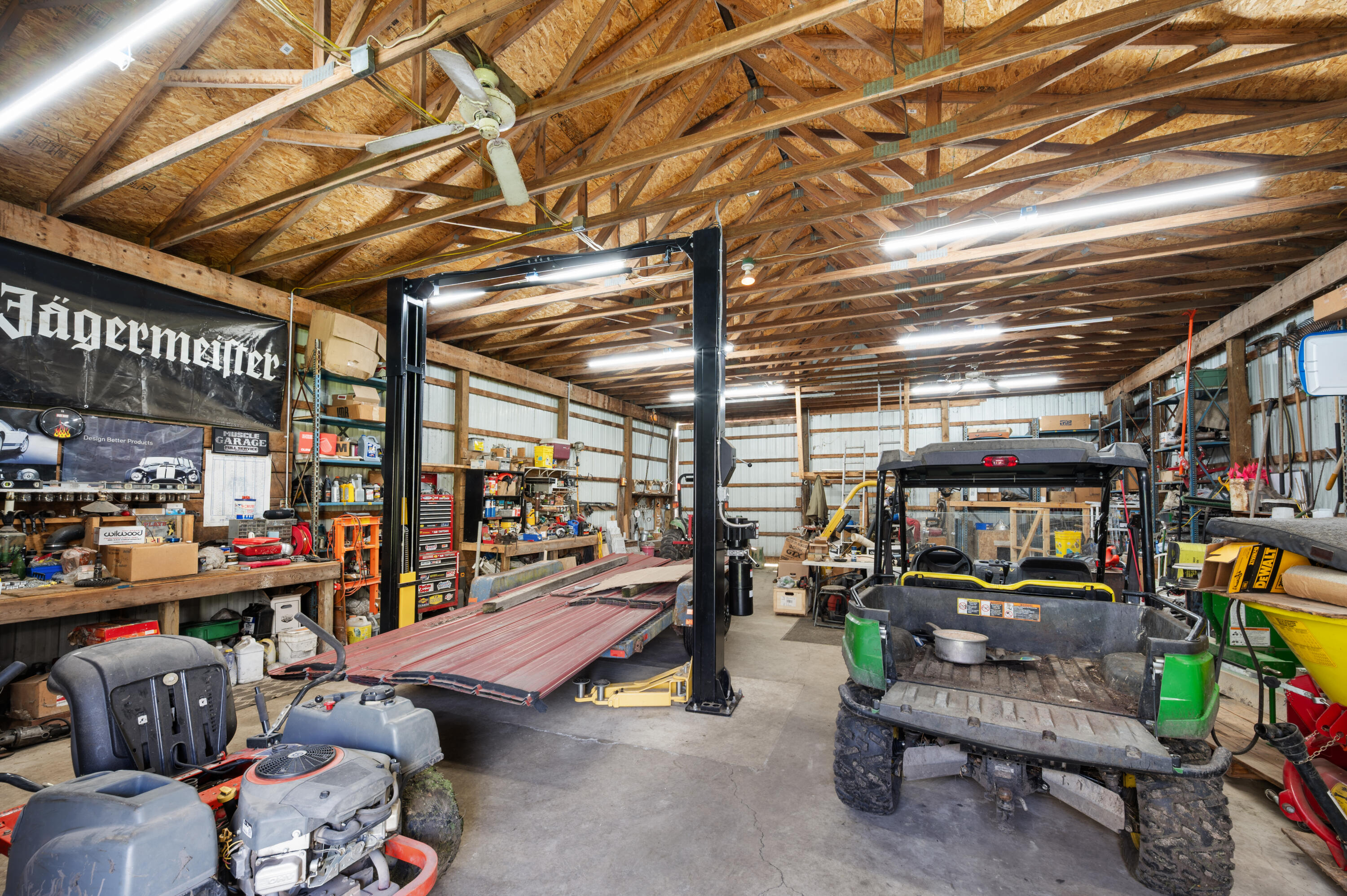 5785 Layton Road Fowlerville, MI 48836 - Photo 37 of 69 Polebarn