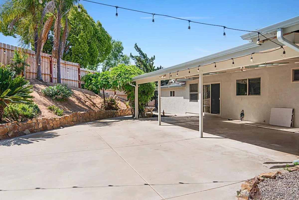 759 Via Flora Road San Marcos, CA 92069 - Photo 26 of 31 Gallery Image 26