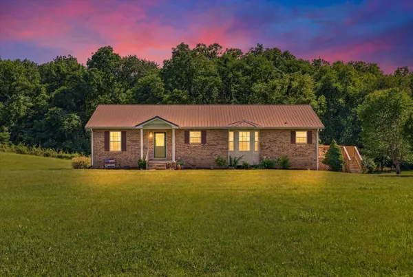 $480,000 | 6702 Highway 41, Cedar Hill, TN 37032