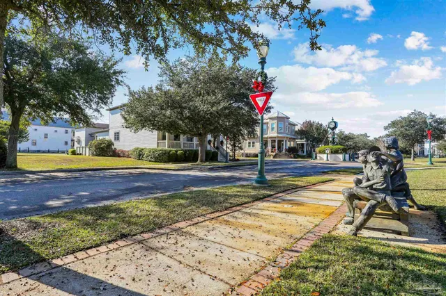 $349,500 | 613 East Romana Street, Pensacola, FL 32502