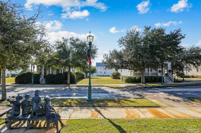 $349,500 | 613 East Romana Street, Pensacola, FL 32502