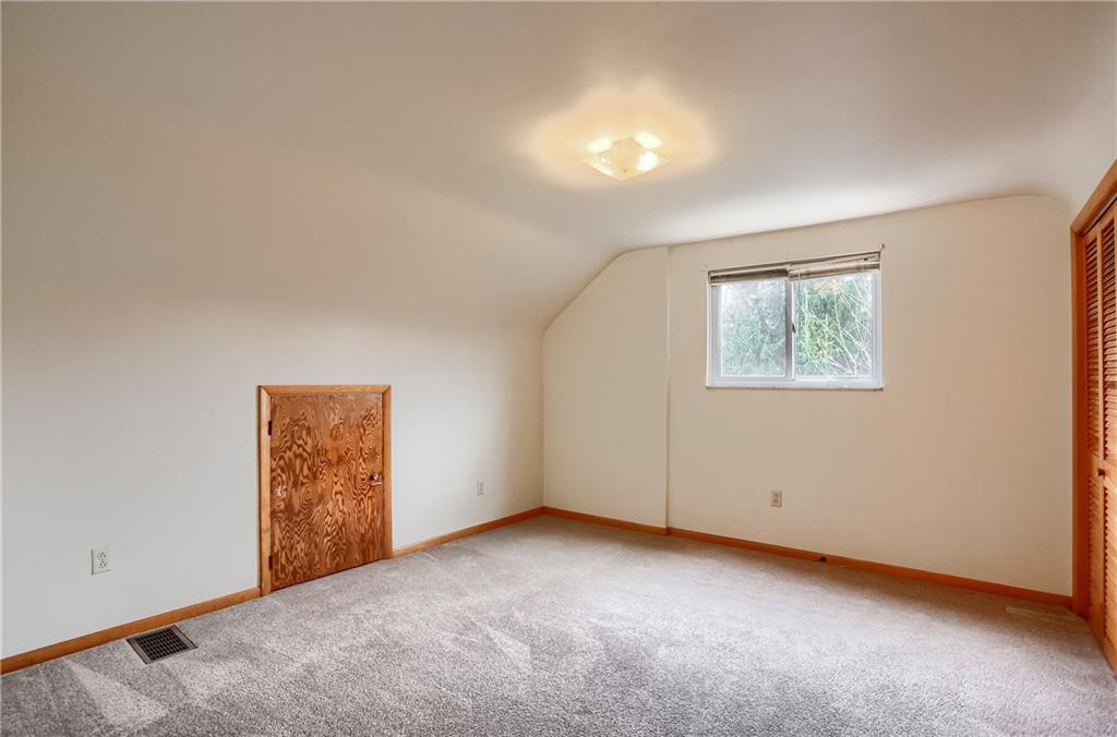 108 Siebert Road Pittsburgh, PA 15237 - Photo 20 of 25