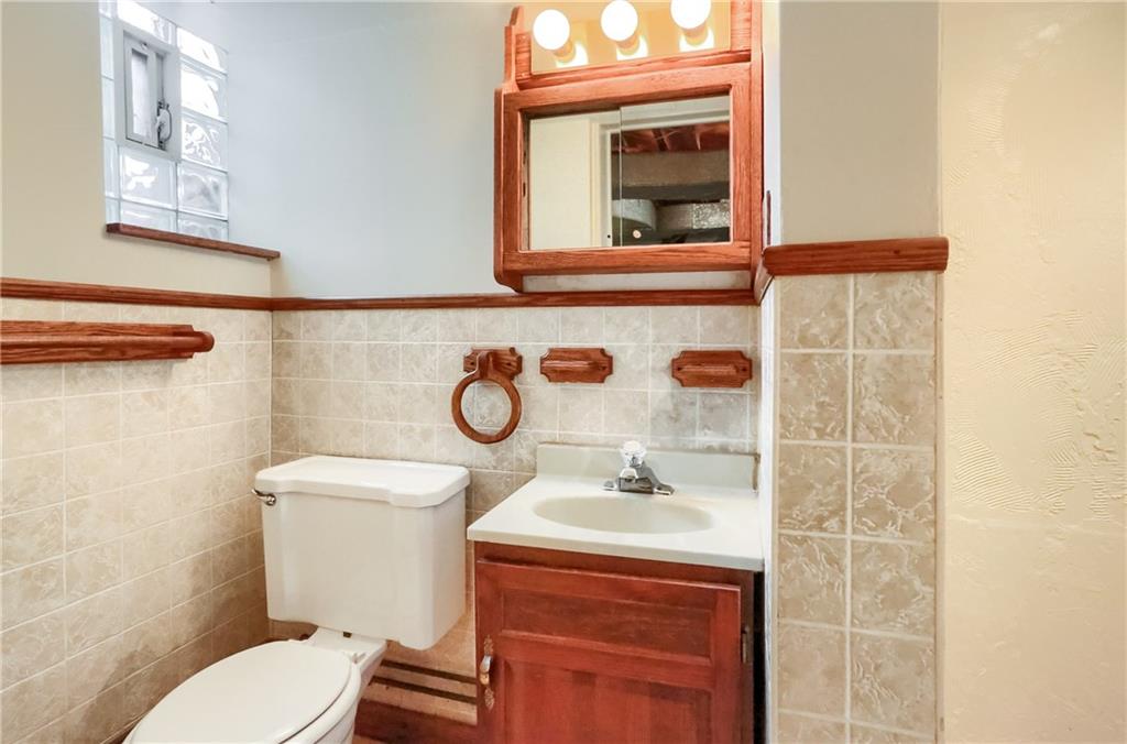 108 Siebert Road Pittsburgh, PA 15237 - Photo 22 of 25