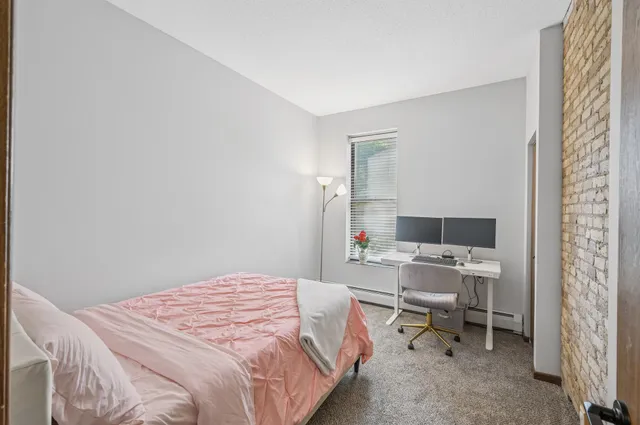 $85,990 | 1811 Elliot Avenue, Unit 2, Minneapolis, MN 55404