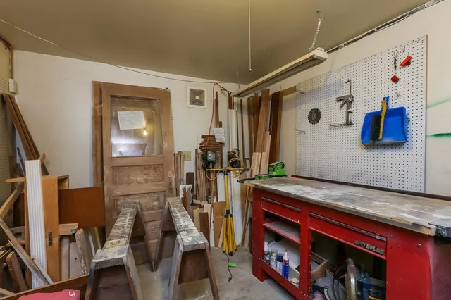 $85,990 | 1811 Elliot Avenue, Unit 2, Minneapolis, MN 55404