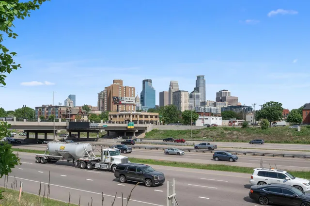 $85,990 | 1811 Elliot Avenue, Unit 2, Minneapolis, MN 55404