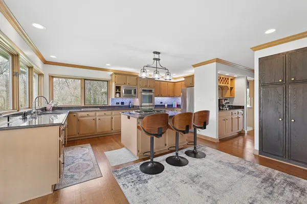 $869,900 | 16762 Deer Path Drive, Homer Glen, IL 60491