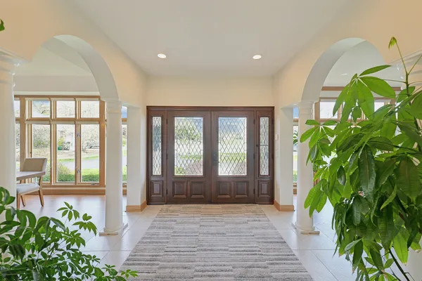 $869,900 | 16762 Deer Path Drive, Homer Glen, IL 60491