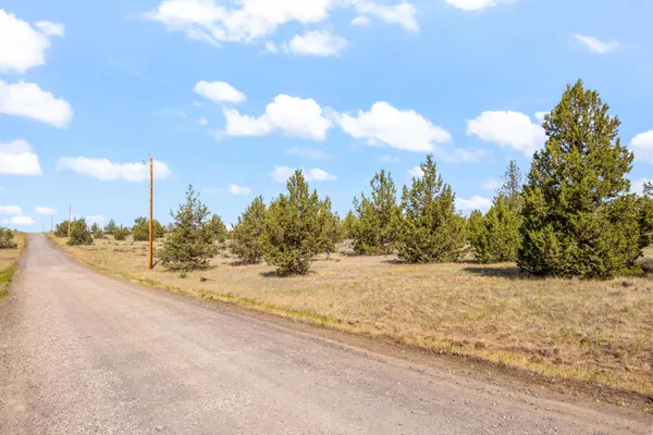 $389,000 | 6751 Iowa Road, Prineville, OR 97754