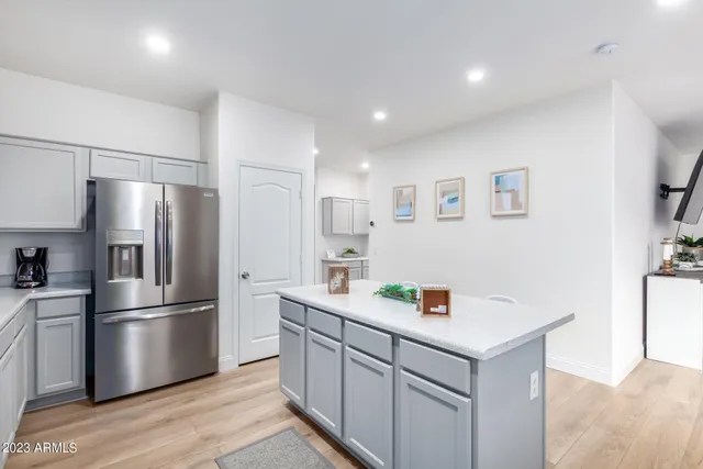 $9,995 | 5260 East Hopi Avenue, Mesa, AZ 85206